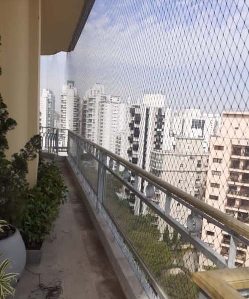 Proteção Completa Para Animais Crianças e Gatos Em Varandas e Janelas