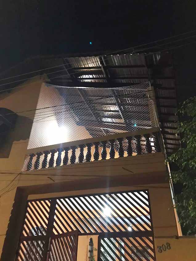 Proteção Para Gatos e Crianças Em Varandas e Janelas