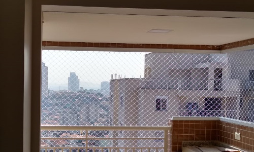 Redes Duráveis Para Gatos Em Varandas Com Piscinas e Crianças